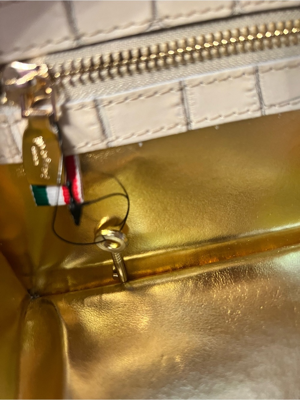 Pratesi White Croc-Embossed Top Handle Bag - Picture 5 of 8